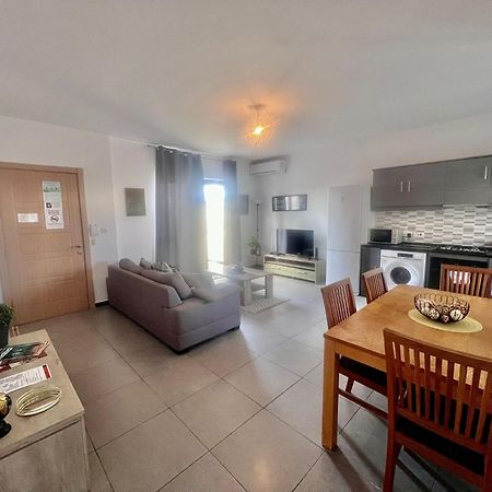 83/3-Lovely 1 Bedroom Penthouse Birkirkara Dış mekan fotoğraf
